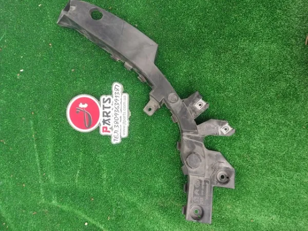 Wspornik osłony chłodnicy górny 9826095680 Peugeot/Citroen