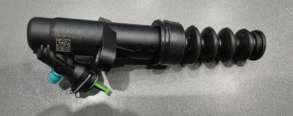 Cylinder roboczy sprzęgła 9835132180 Peugeot/Citroen