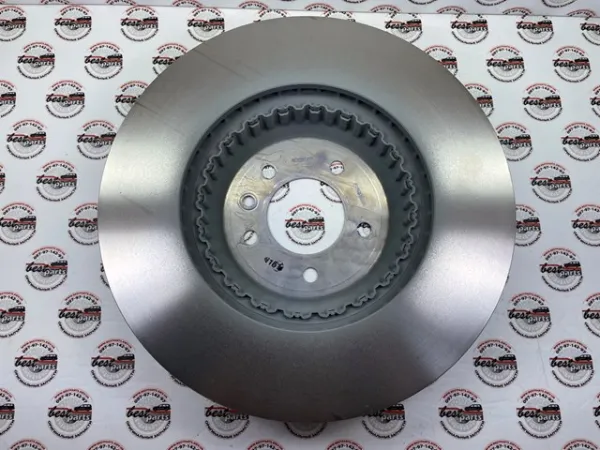Tarcza hamulcowa przednia LR181547 Land Rover