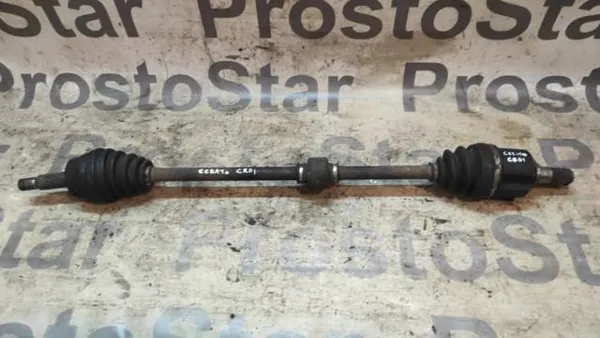 Półoś napędowa przednia prawa KIA Cerato I