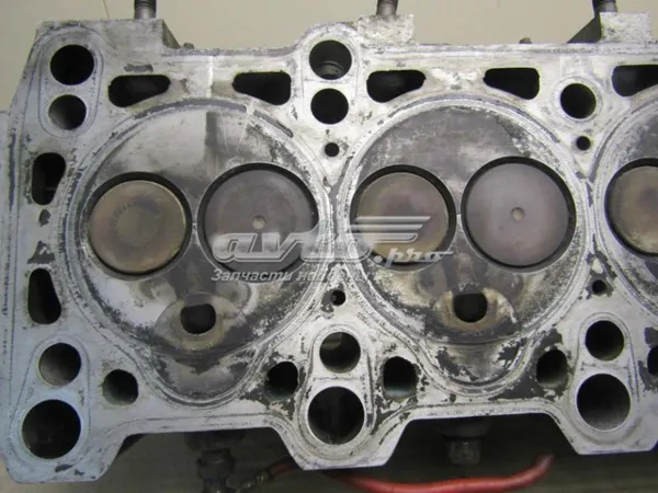 Głowica cylindrów 074103351D VAG