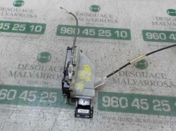 Zamek drzwi tylnych prawych Citroen C4 Cactus