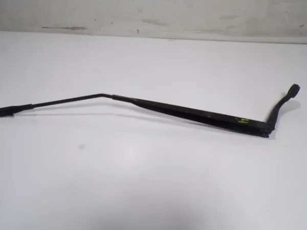 Ramię wycieraczki szyby przedniej Nissan Qashqai cena, od