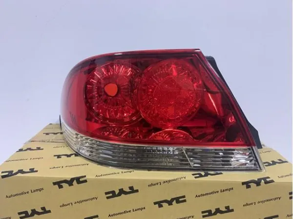 Lampa zespolona tylna lewa 11A660012B TYC