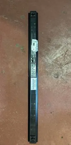 Kierownica powietrza/deflektor chłodnicy górna 1659425040 Toyota