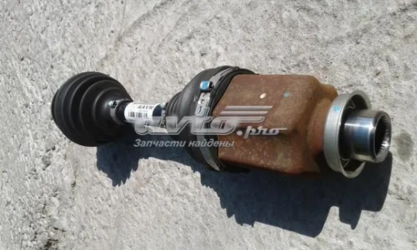 Półoś napędowa przednia lewa 22816826 General Motors