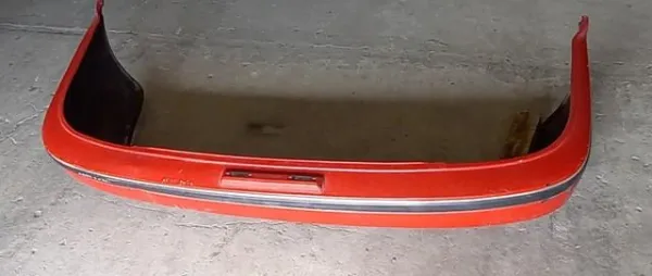 Zderzak tylny Toyota Corolla E9