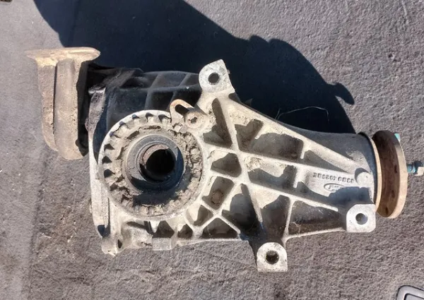 Reduktor mostu tylnego Ford Scorpio I