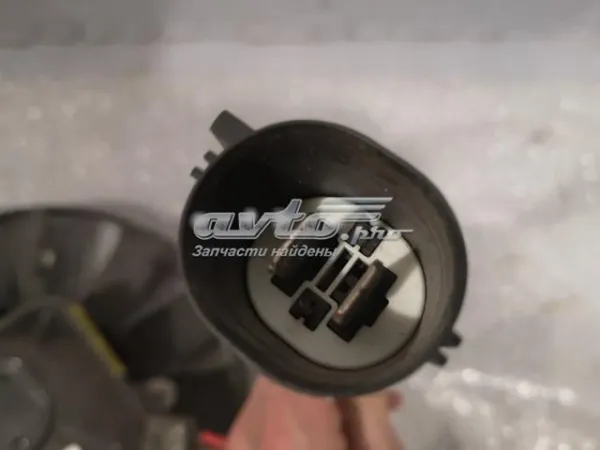 Dyfuzor chłodnicy, w komplecie z silnikiem i wirnikiem LR062329 Land Rover