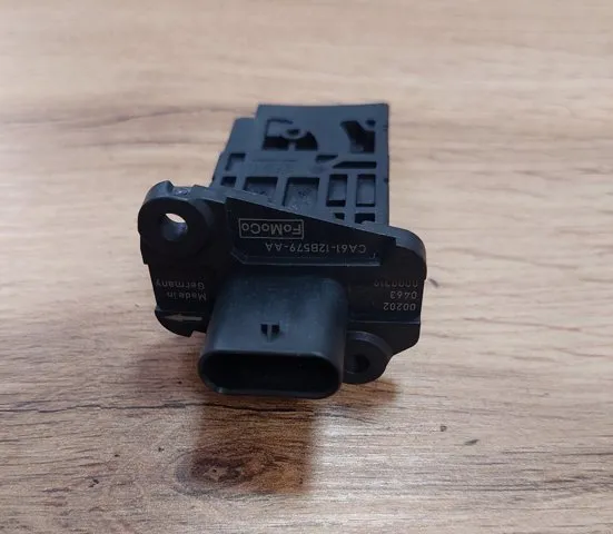 Czujnik przepływu powietrza, przepływomierz powietrza M.A.F. Ford Mondeo V