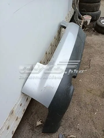 Zderzak przedni 8E5807511 VAG
