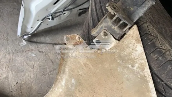 Błotnik przedni prawy Citroen Berlingo  MF