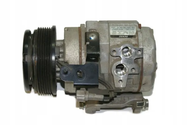 Sprężarka klimatyzacji 73111AL010 Subaru