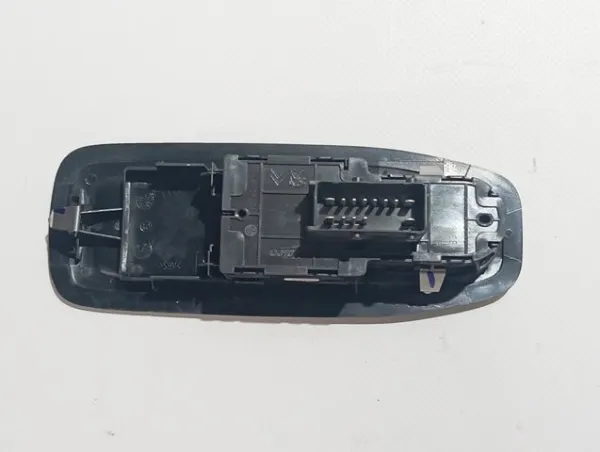 Panel przyciskowy sterowania podnośnikiem szyby przedni lewy 96751129ZD Peugeot/Citroen