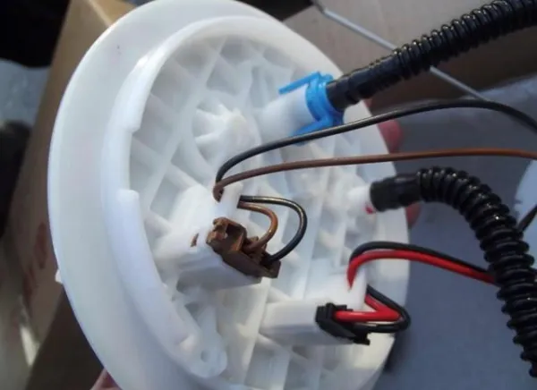  Moduł pompy paliwowej z czujnikiem poziomu paliwa KIA Sportage IV SUV (QL) (2015 - 2025) IV