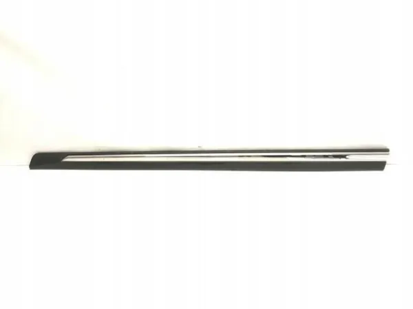 Listwa ochronna drzwi przednich prawych dolna 808766FR0A Nissan/Infiniti