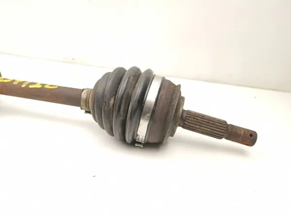 Półoś napędowa przednia lewa 90009975 Opel