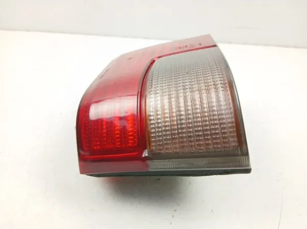 Lampa zespolona tylna lewa Peugeot 205 II