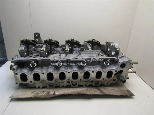 Głowica cylindrów Toyota Corolla E12U