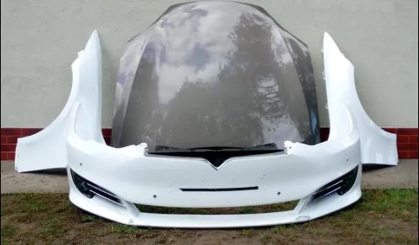 Błotnik przedni prawy 6008027E0D Tesla Motors