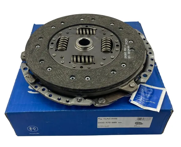 Zestaw sprzęgła (3 części) 3000970085 Sachs