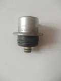 Regulator ciśnienia paliwa w listwie paliwowej Volkswagen Multivan 7HM, 7HN, 7HF, 7EF, 7EM, 7EN