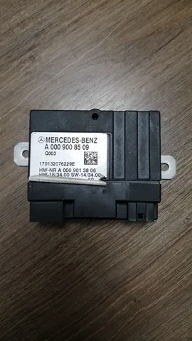 Sterownik pompy paliwa A0009008509 Mercedes