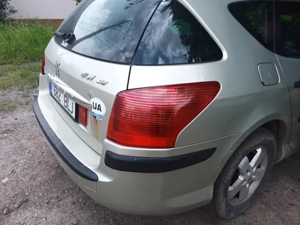 Zderzak tylny do Peugeot 407 SW 6E