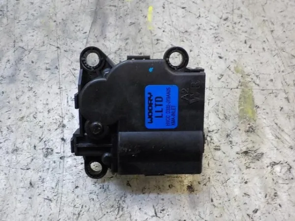 Silniczek klapy nagrzewnicy KIA Sportage IV QL