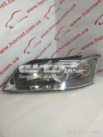 Reflektor lewy 921013K020 Hyundai/Kia