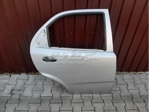 Drzwi tylne prawe Chevrolet Aveo I