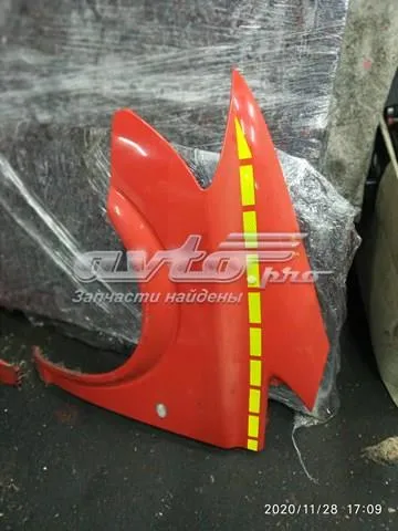 Błotnik przedni lewy A6398800600 Mercedes