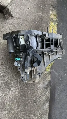 Mechaniczna skrzynia biegów w komplecie Renault DUSTER II