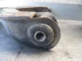 Wahacz zawieszenia przedniego dolny lewy SsangYong Korando 